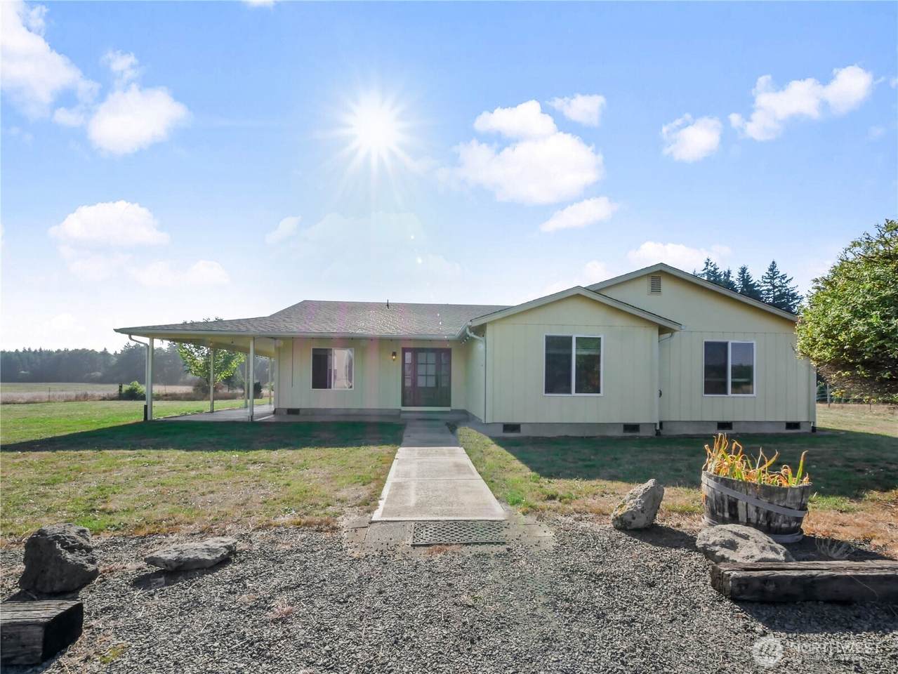 219 Jones Road - Photo 1