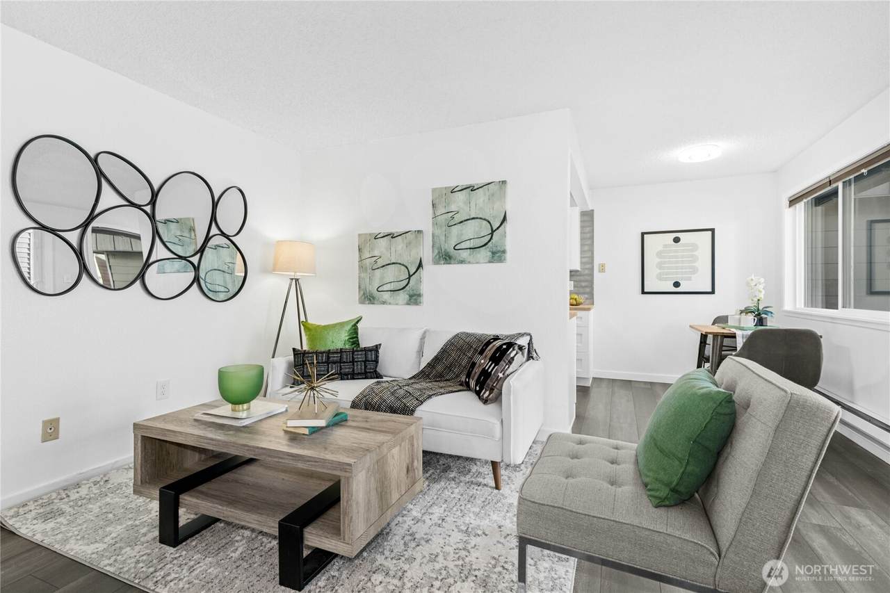 2034 14th Avenue - Photo 1