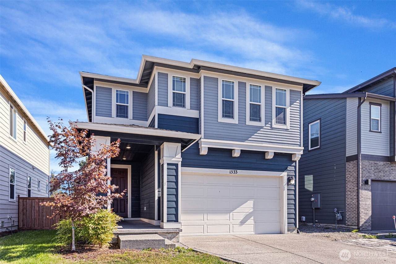 1533 27th Street - Photo 1