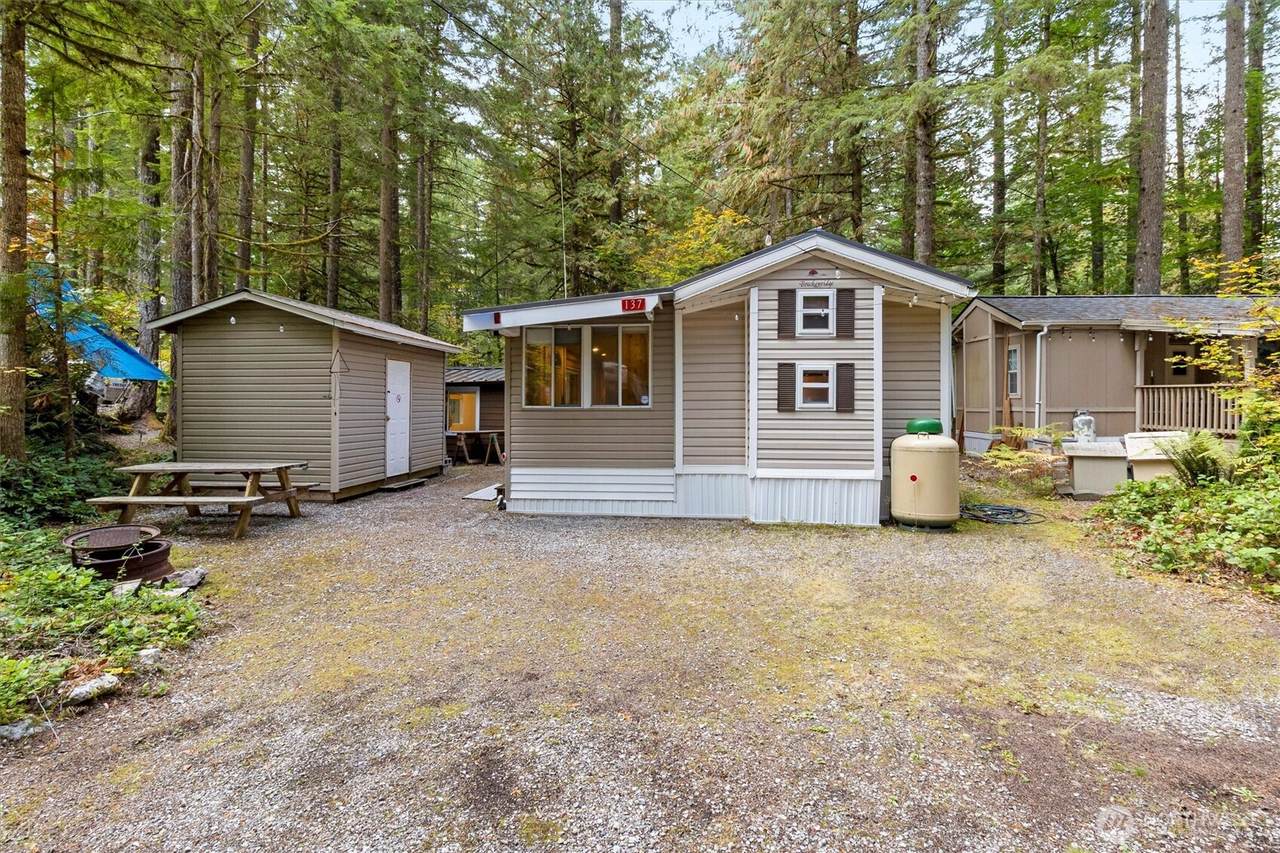 137 1 Jasper Trail - Photo 1