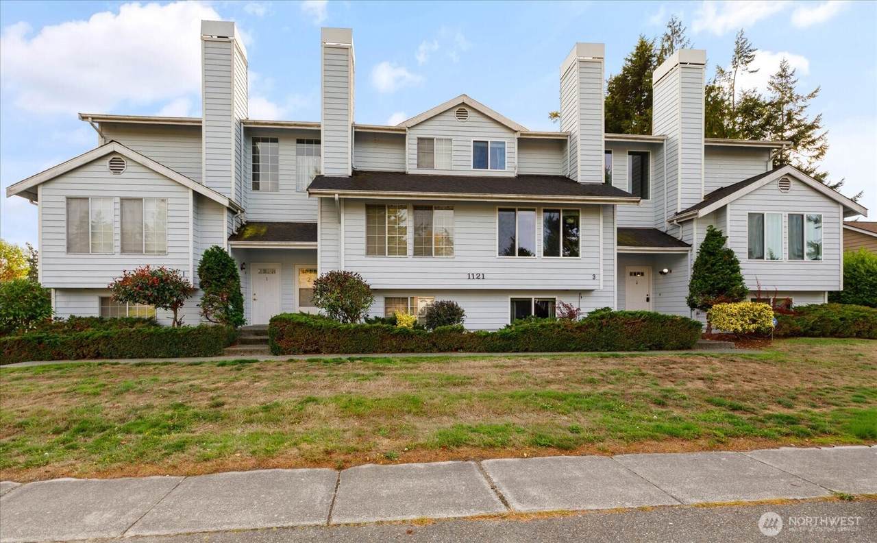 1121 Barrington Drive - Photo 1