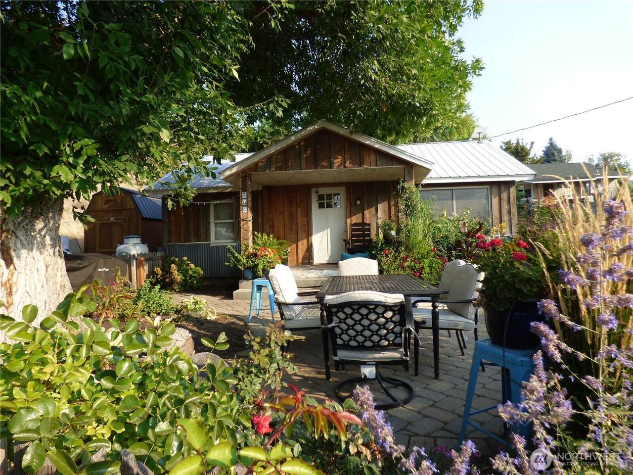 304 Pearl Street - Photo 1