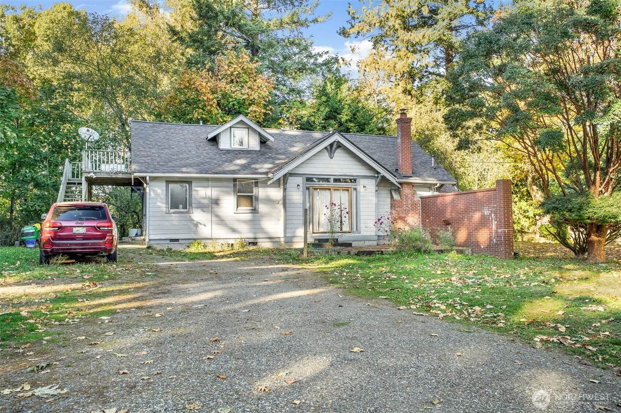 6037 Old Guide Road - Photo 1