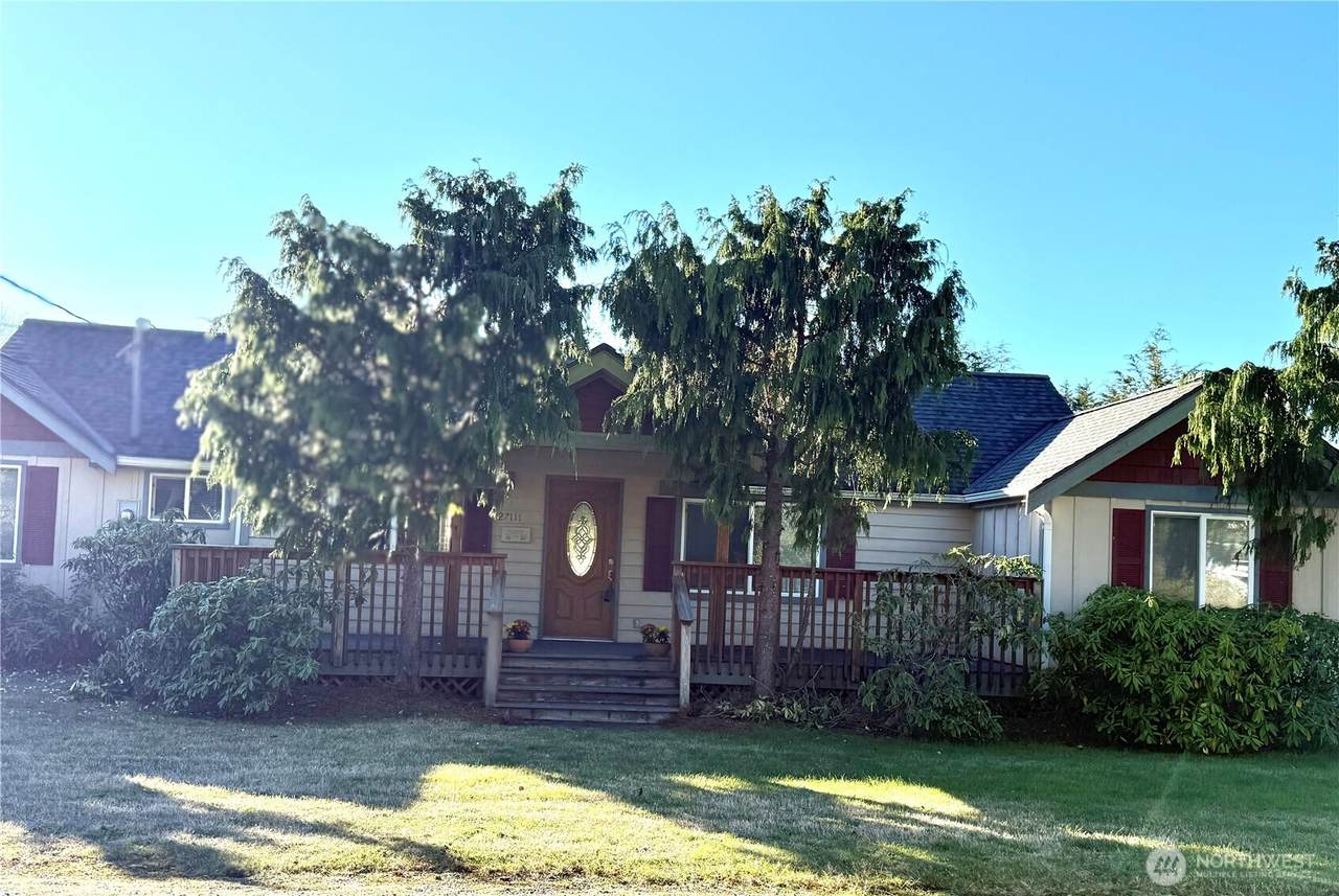 27111 N Place - Photo 1