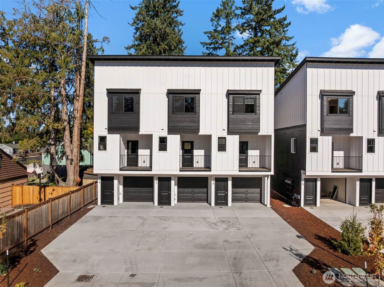 315 317,319 118th Street - Photo 1