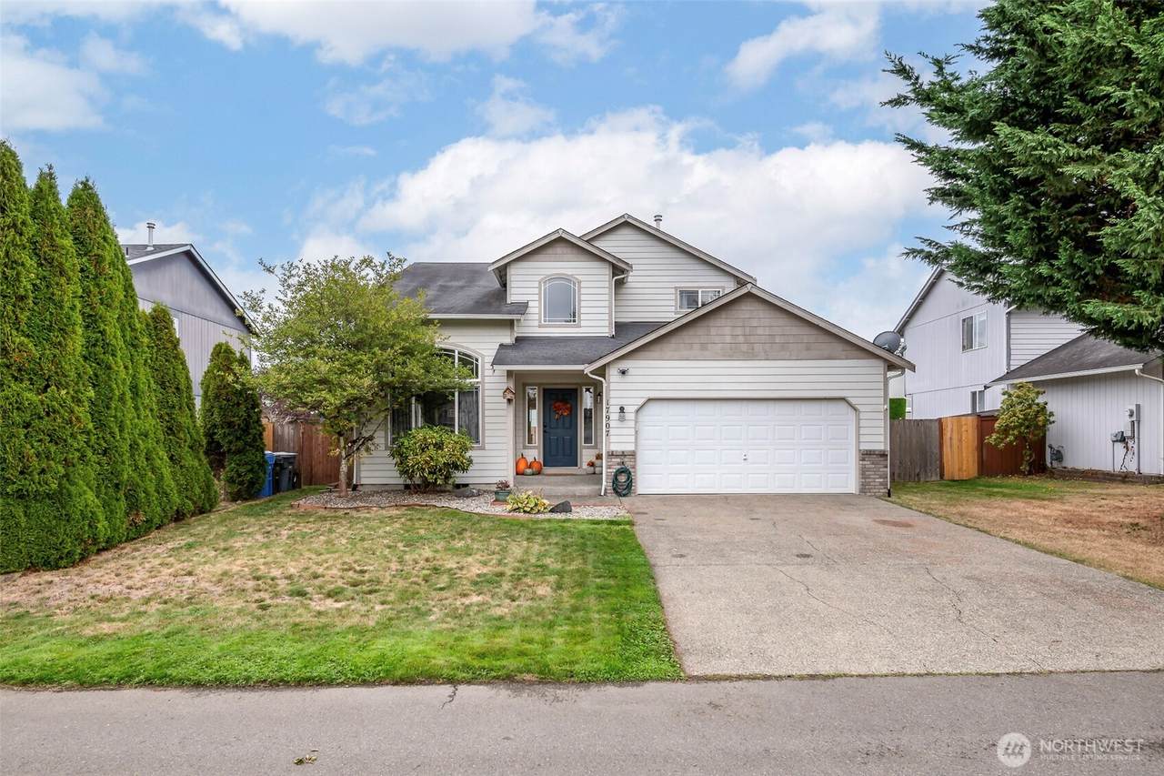 17907 67th Avenue - Photo 1