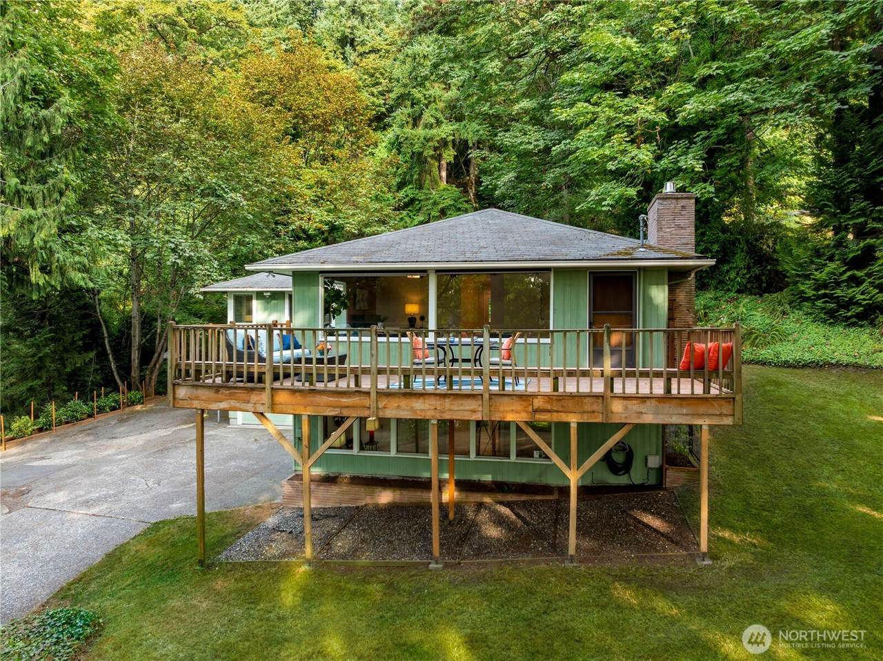 2008 Lake Sammamish Parkway - Photo 1