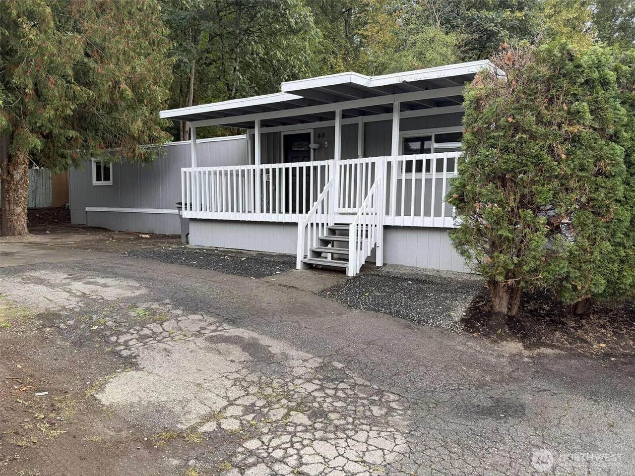 11510 Riverside Drive - Photo 1