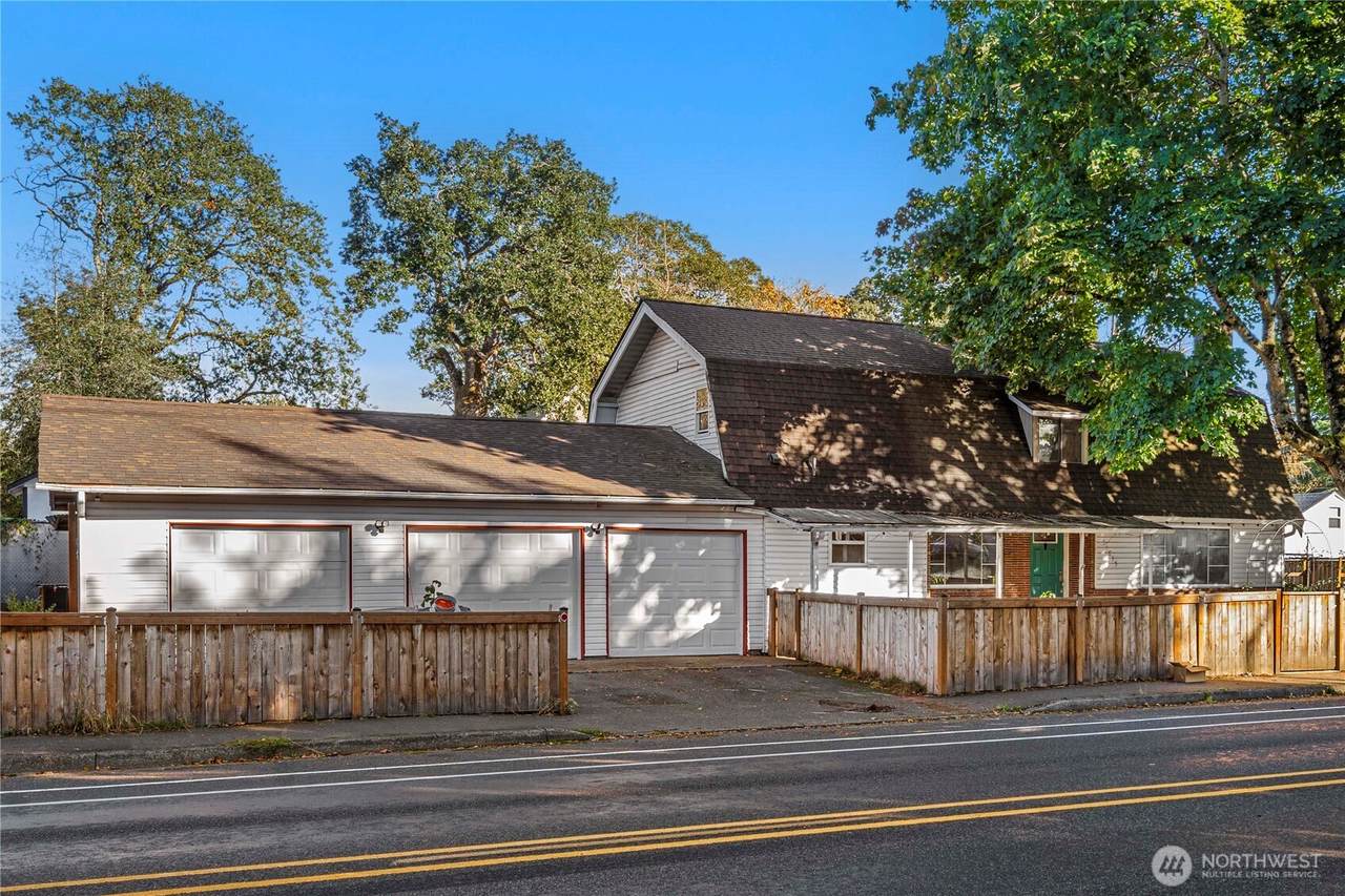 11815 C Street - Photo 1