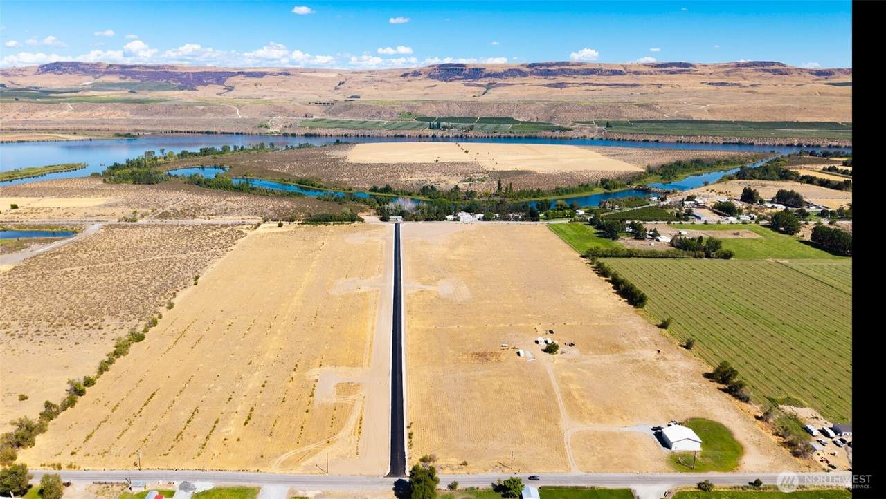 5 Solitude Lane - Photo 1