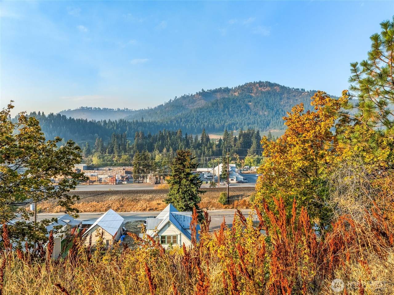 17 High Street - Photo 1