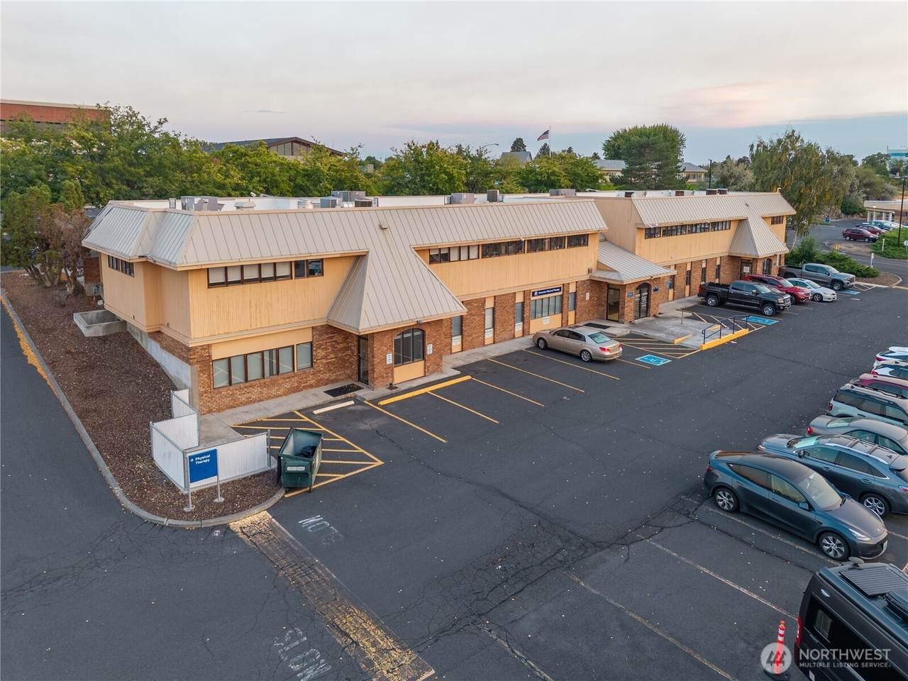 660 Coolidge Street - Photo 1