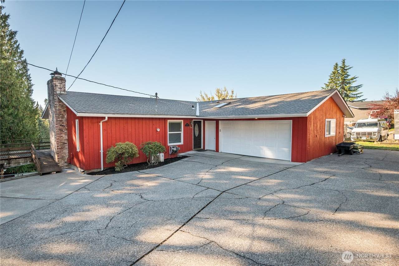 2012 Sunrise - Photo 1