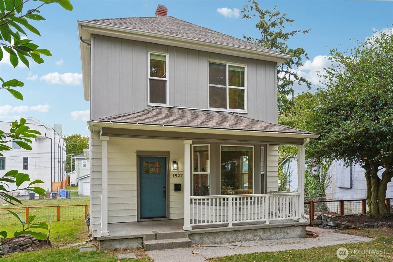 1927 L Street - Photo 1