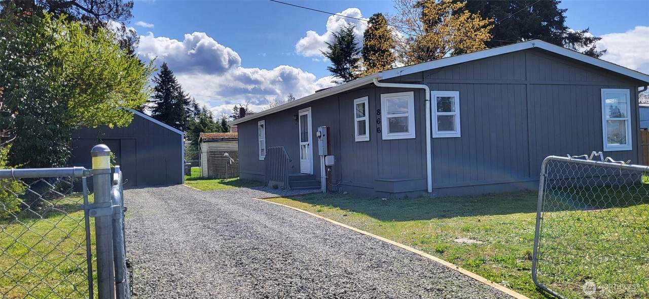 866 112th Street - Photo 1