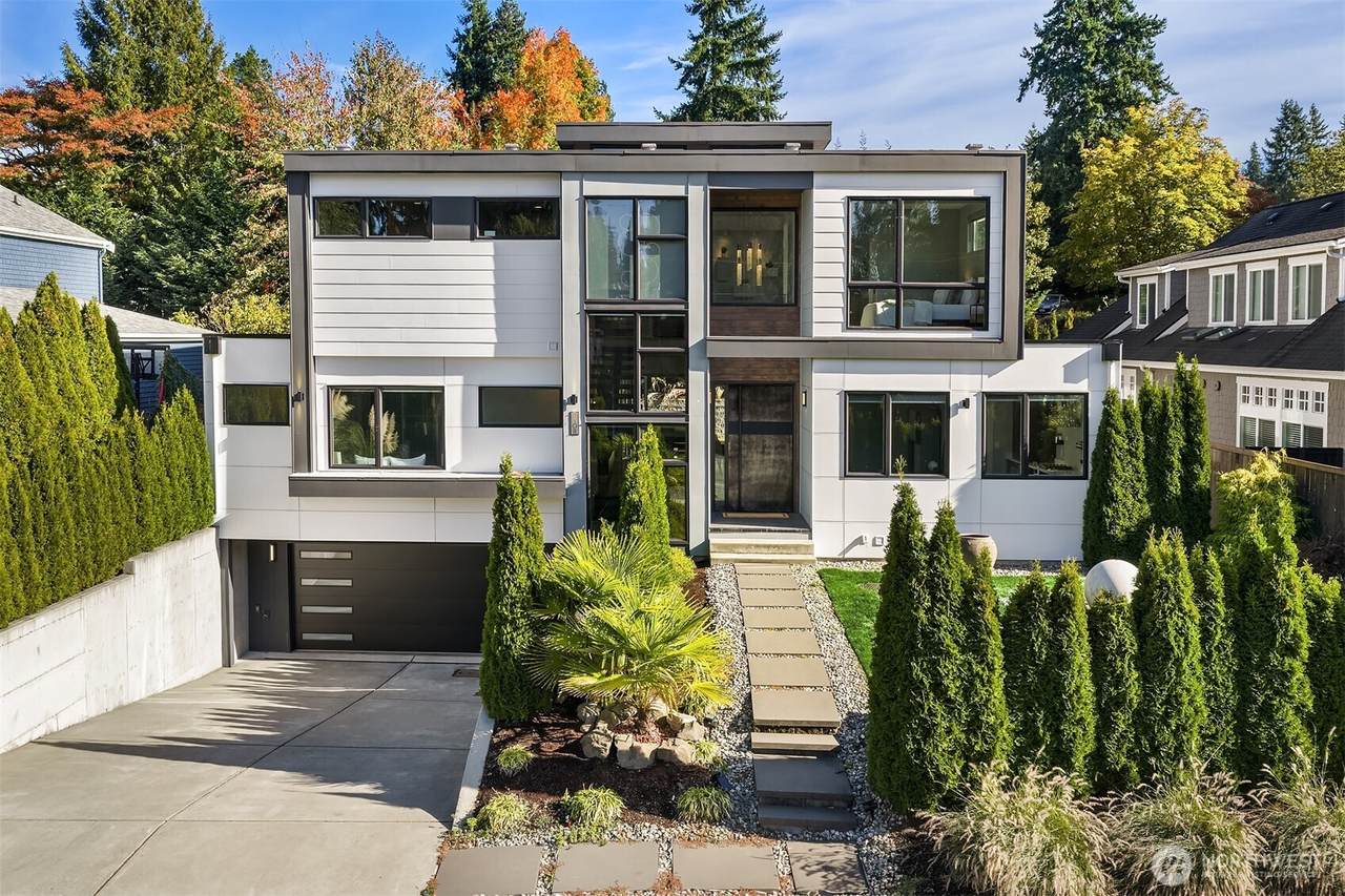 3108 92nd Avenue - Photo 1