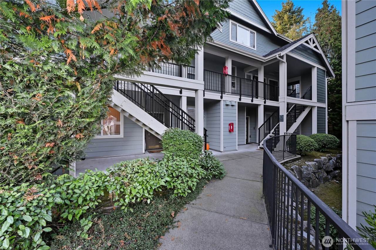 19010 68th Avenue - Photo 1