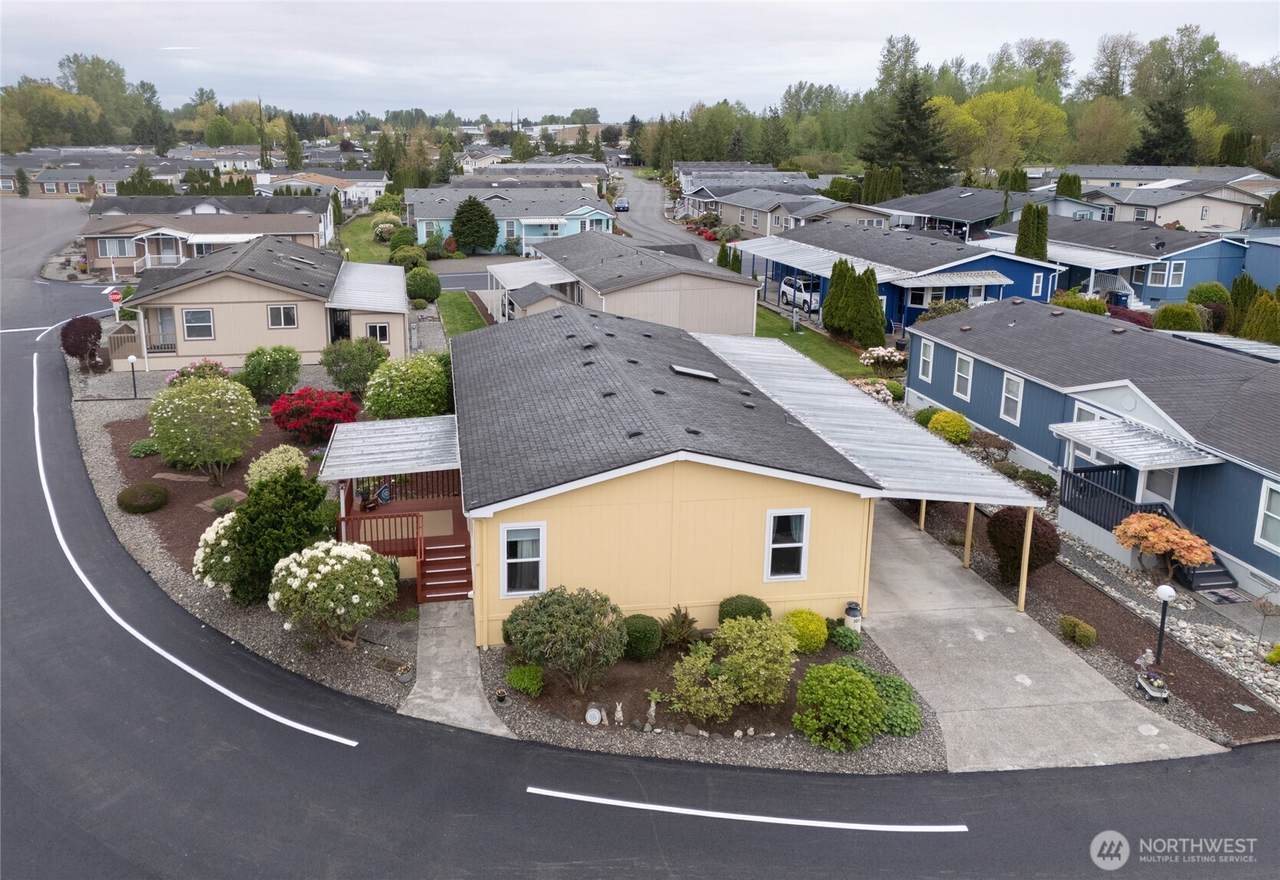 14727 43rd Avenue - Photo 1