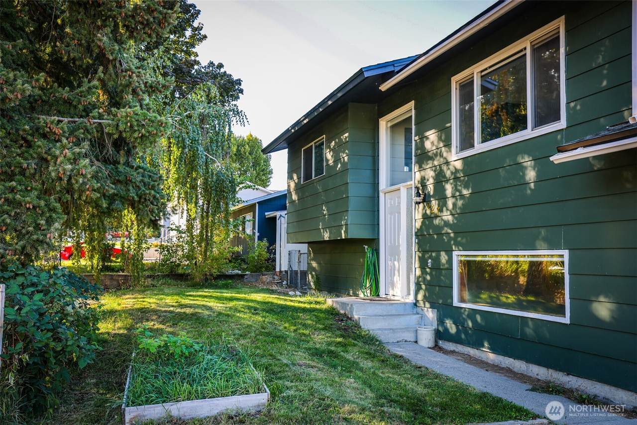 227 Franklin - Photo 1