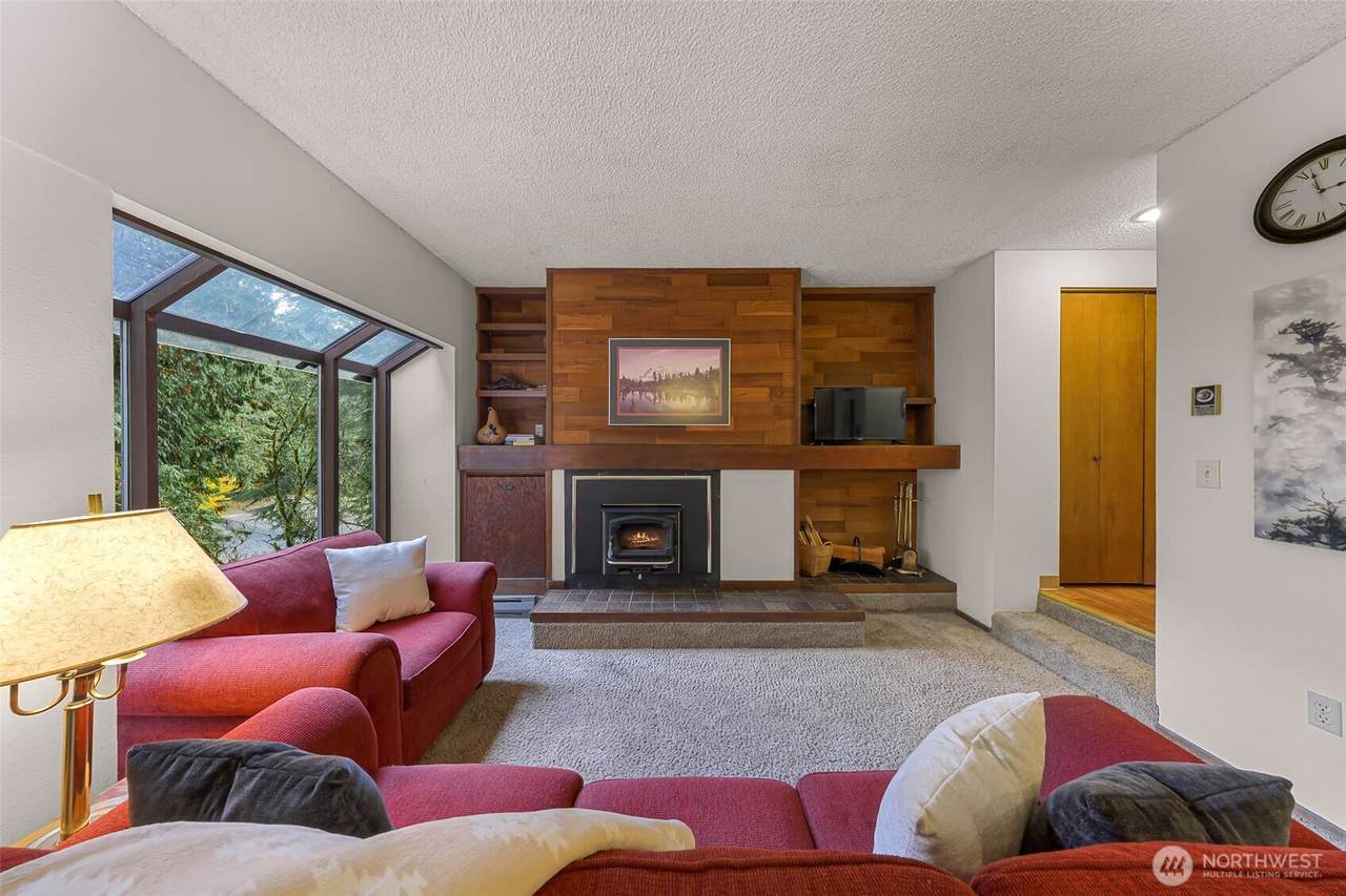 10500 Mt Baker Hwy - Photo 1