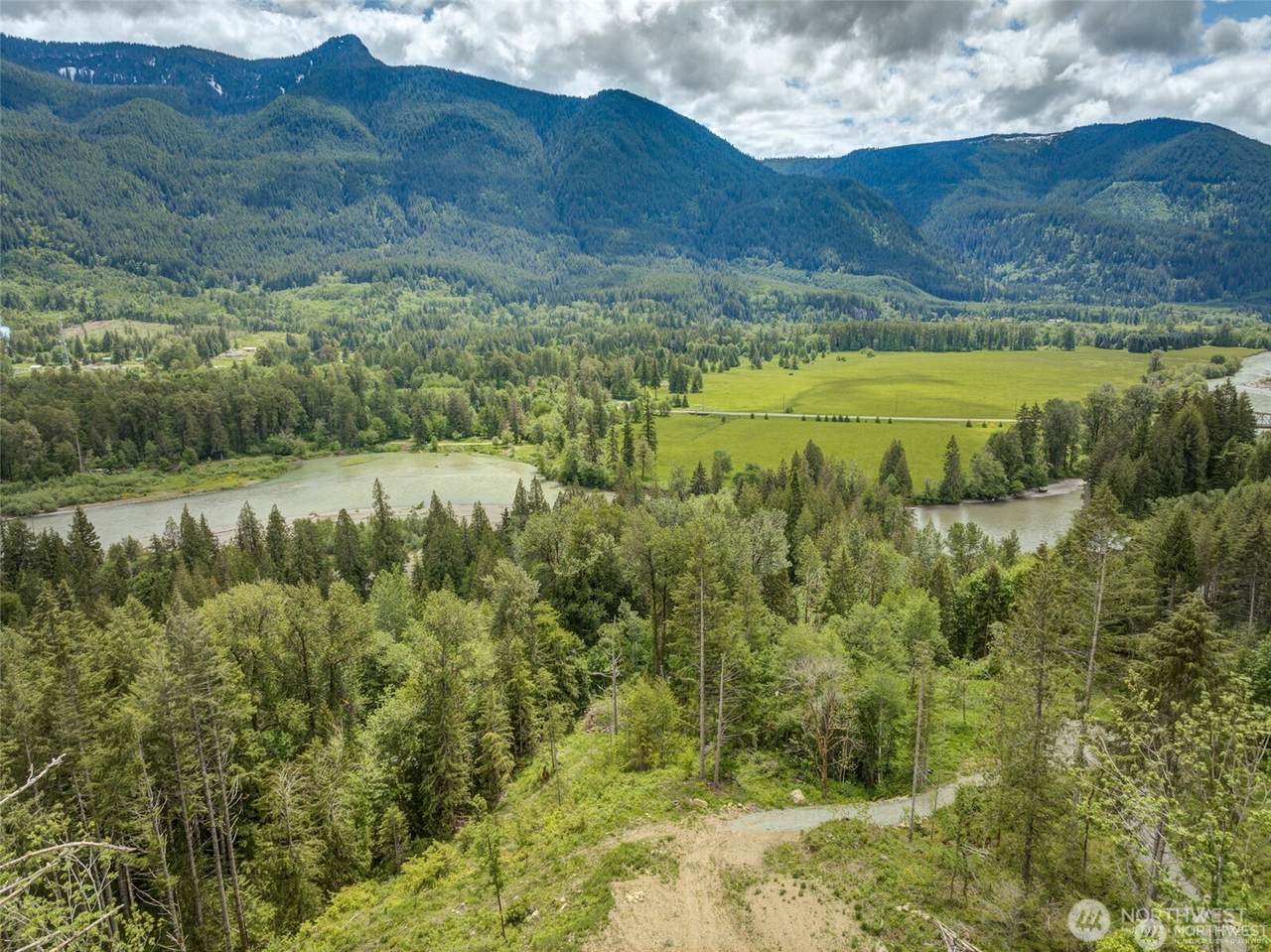 189 Carr Road - Photo 1