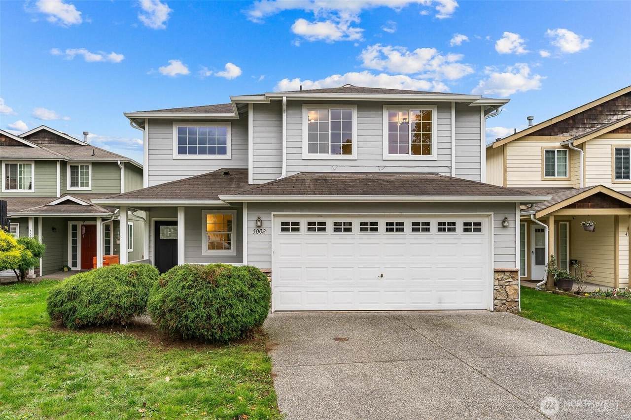 5002 104th Place - Photo 1