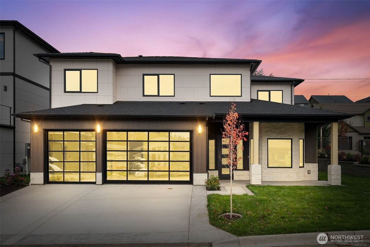 15904 12th Place - Photo 1