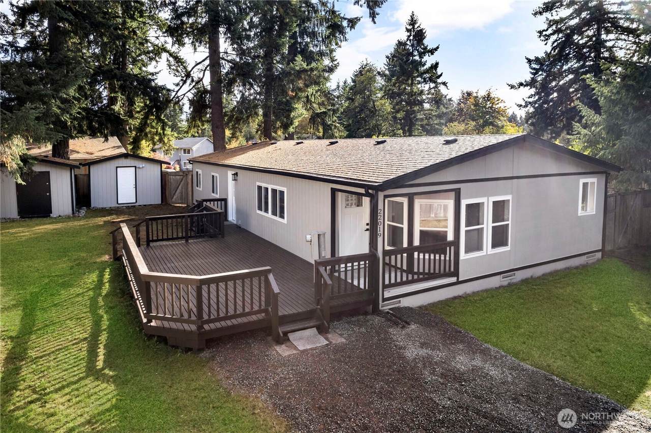 22019 127th Street - Photo 1