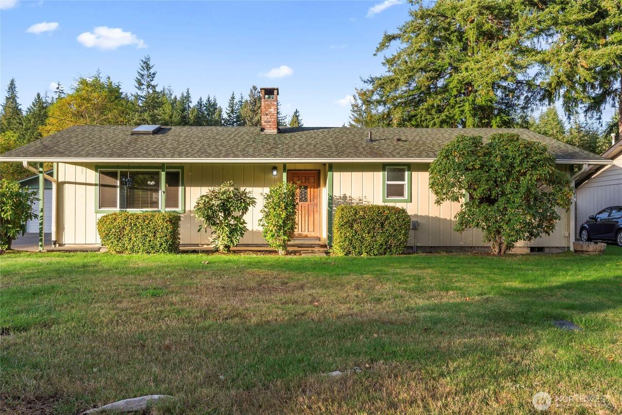 816 Simpson - Photo 1