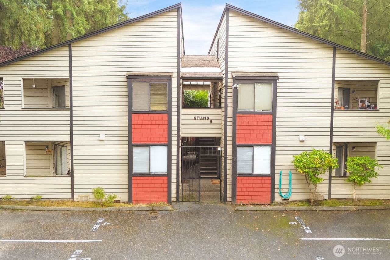 12607 119th Street - Photo 1