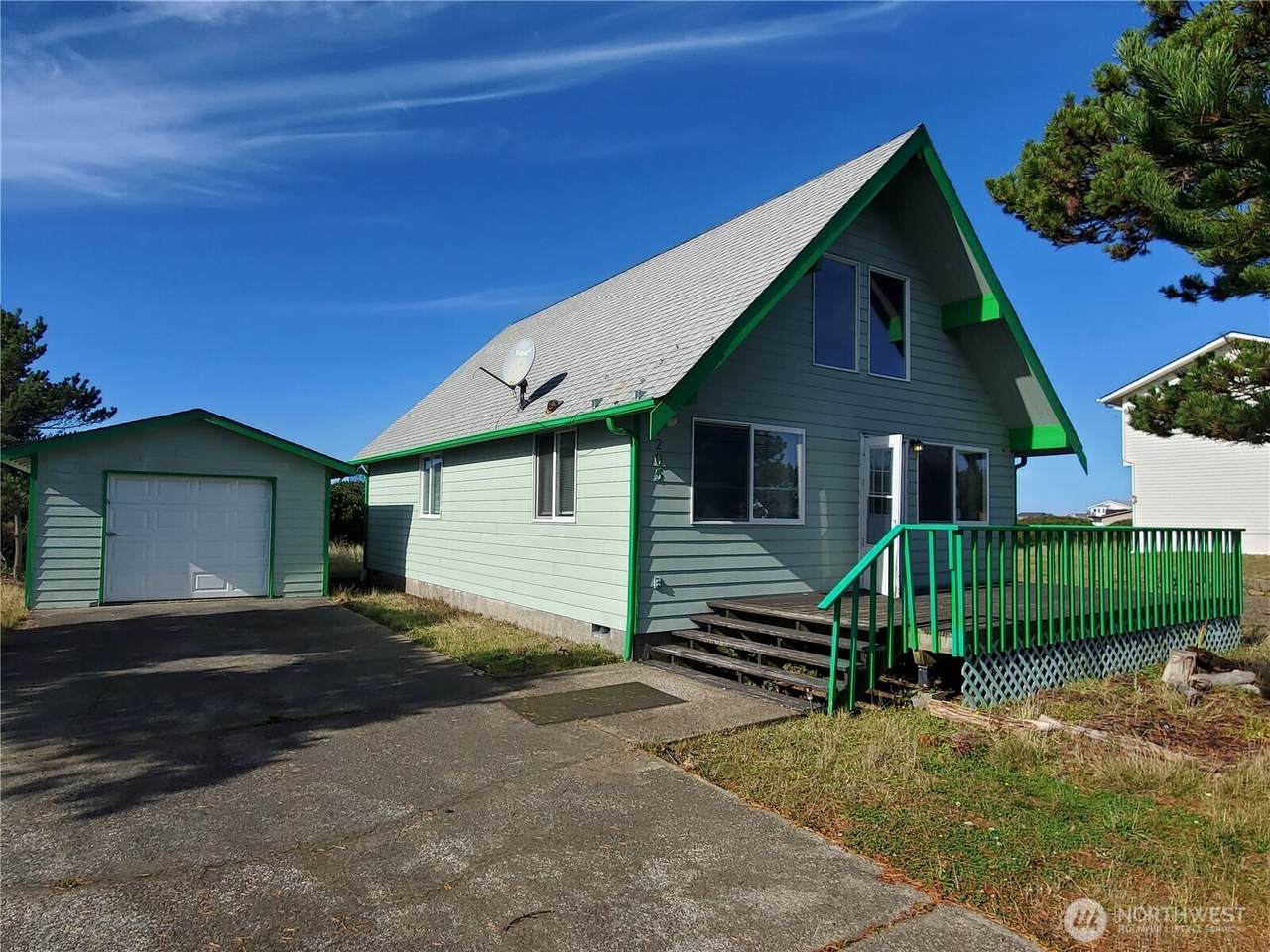 1205 Fairwood Court St - Photo 1