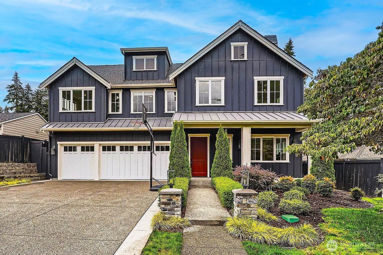 2121 109th Avenue - Photo 1