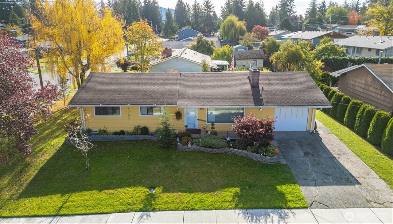 1920 Mountain View Drive - Photo 1