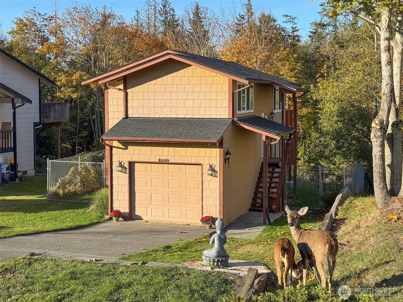 1329 Campbell Avenue - Photo 1