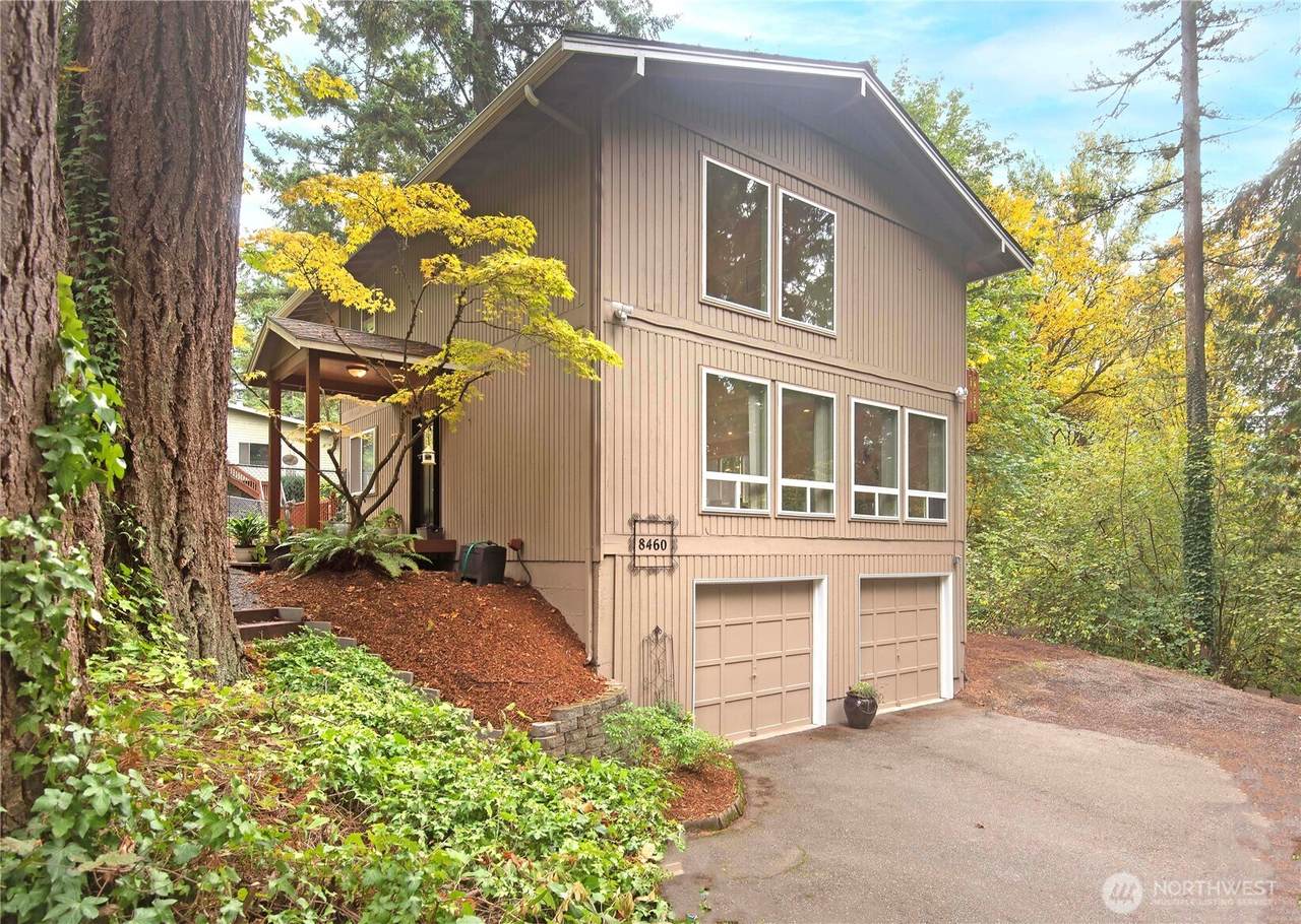 8460 171st Avenue - Photo 1