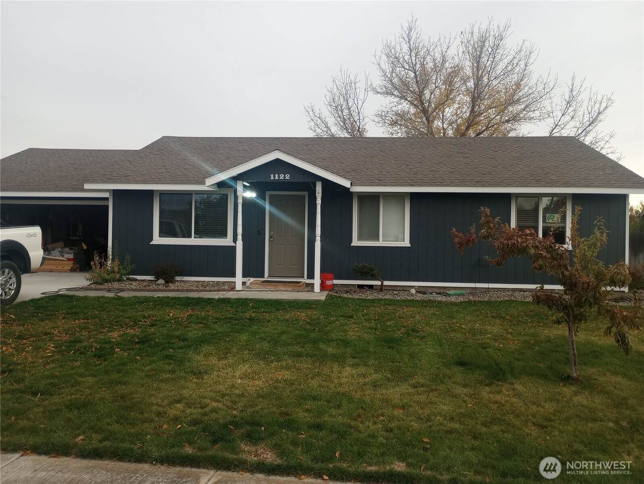 1122 Saint Helens Drive - Photo 1