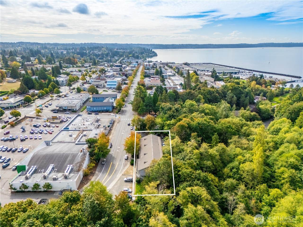 21833 7th Avenue - Photo 1