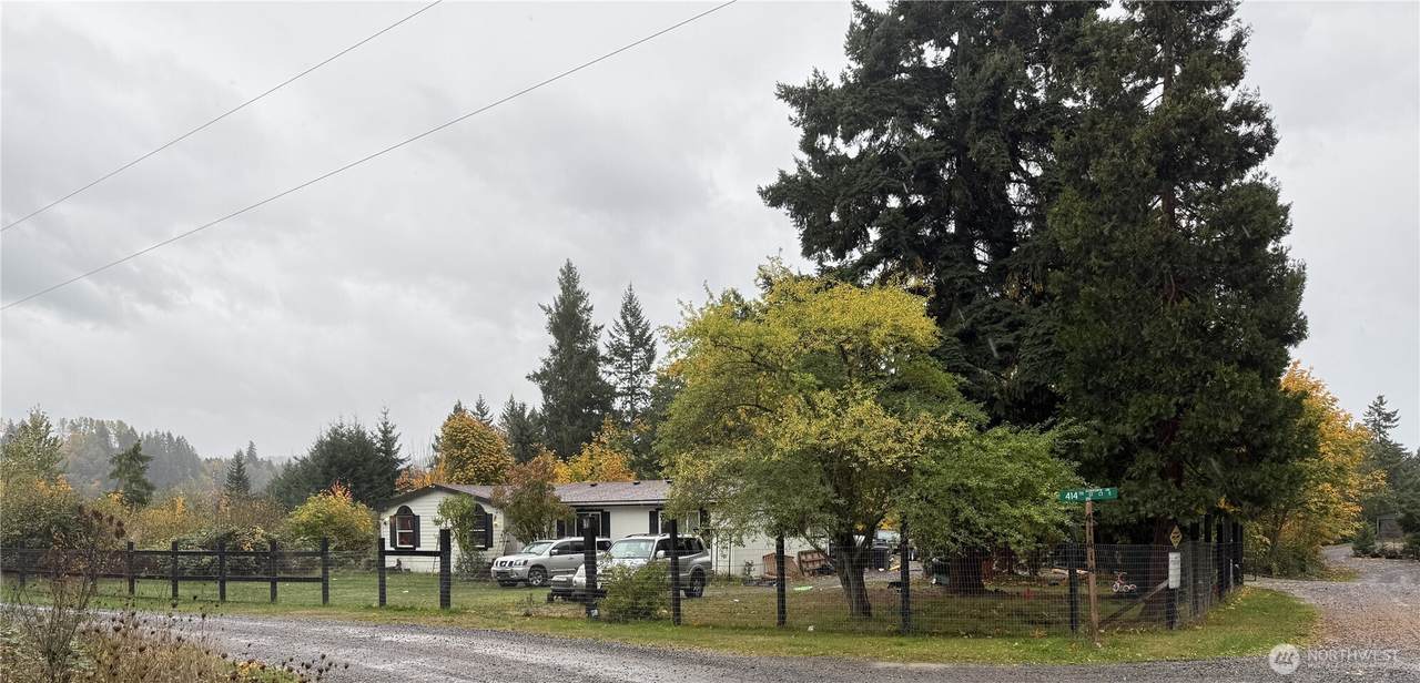 41414 111th Avenue Ct - Photo 1