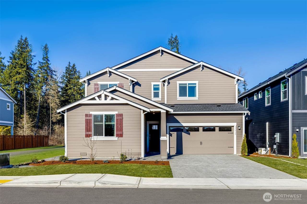 6041 Crestner Drive - Photo 1