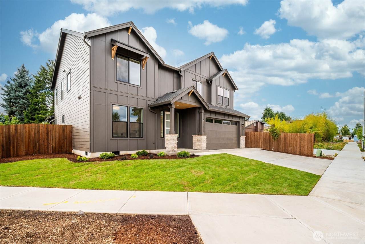 1420 Se 188th Ave - Photo 1