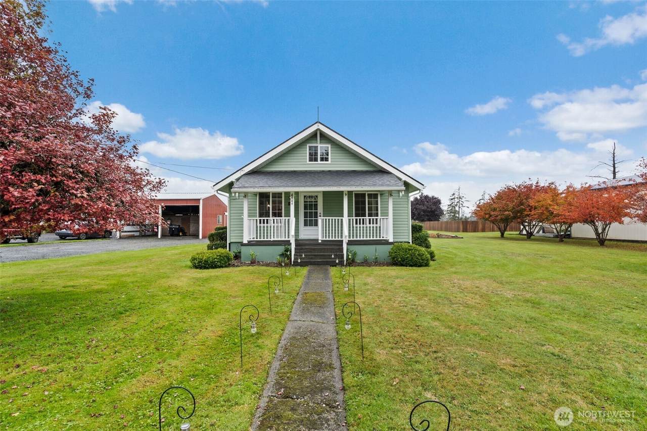 944 Willapa Road - Photo 1