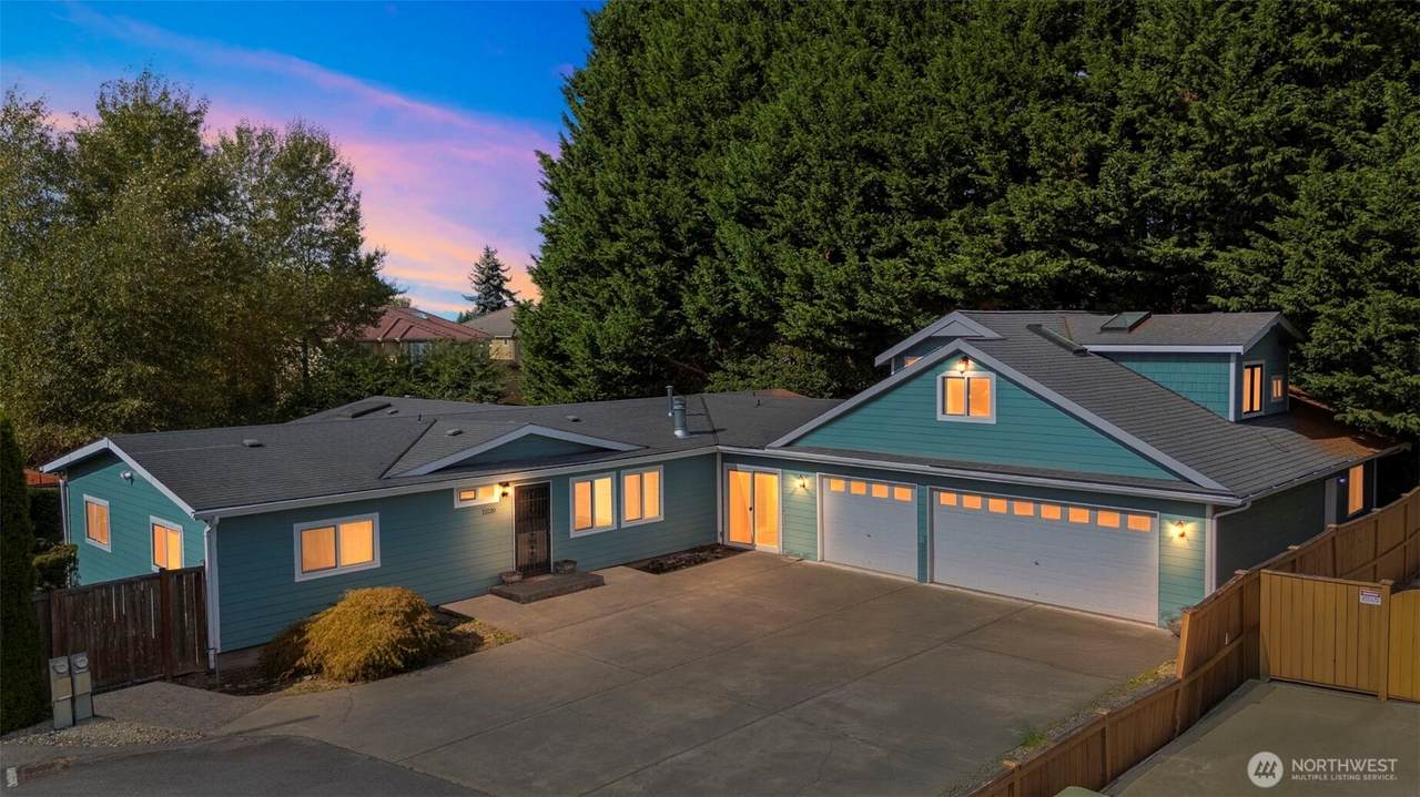 11120 Se 234th Place - Photo 1