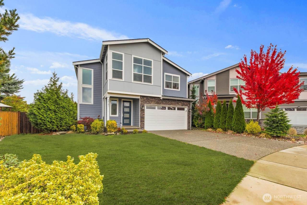 3819 82nd Drive - Photo 1