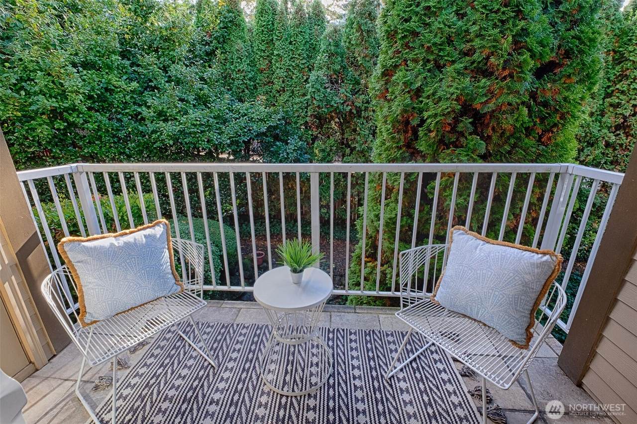 4701 176th Street - Photo 1