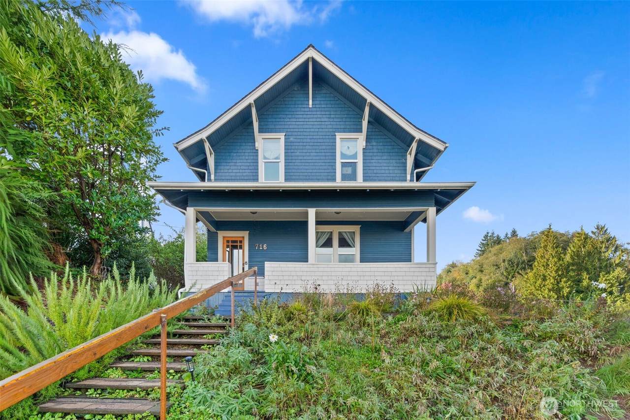 716 First Street - Photo 1