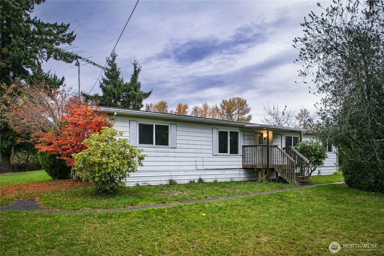 3496 Birch Bay Lynden Road - Photo 1