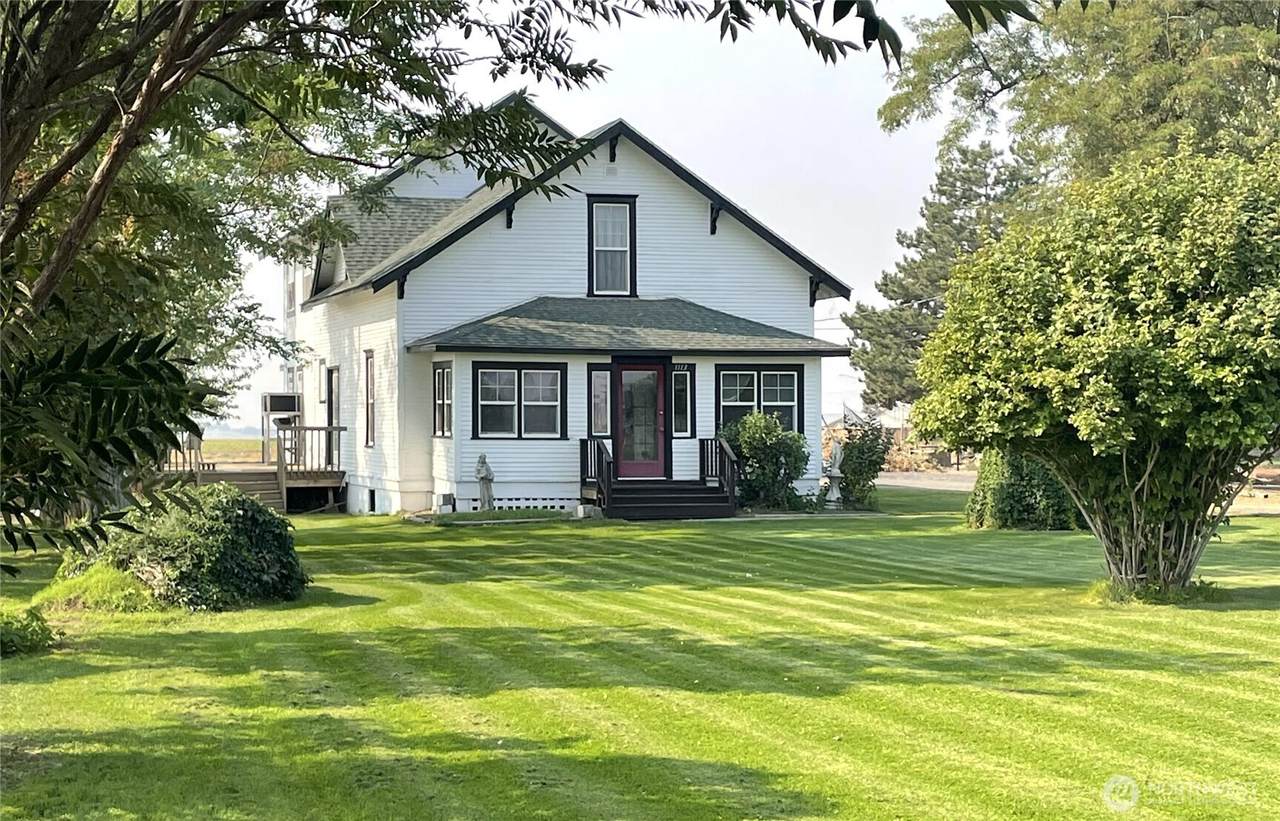 1113 County Road - Photo 1