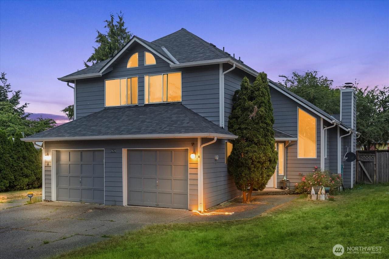 2826 8th Street - Photo 1