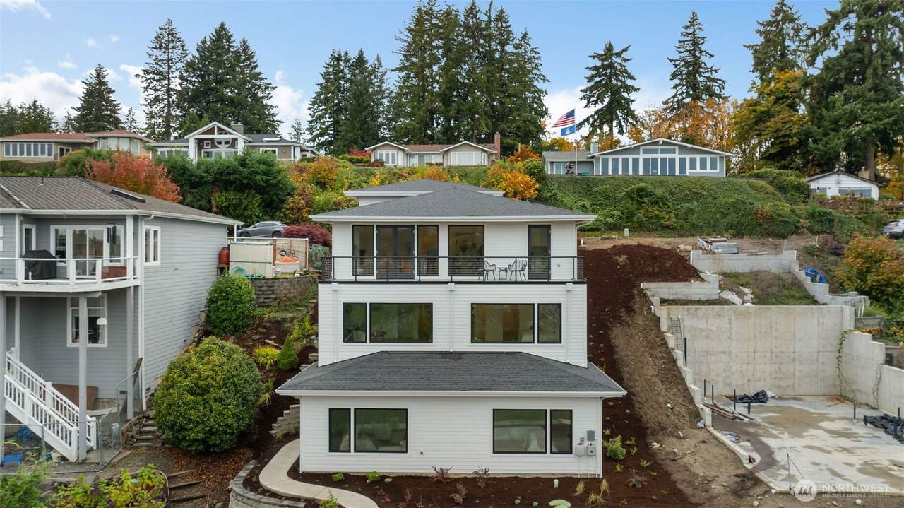 8307 Bayridge Avenue - Photo 1