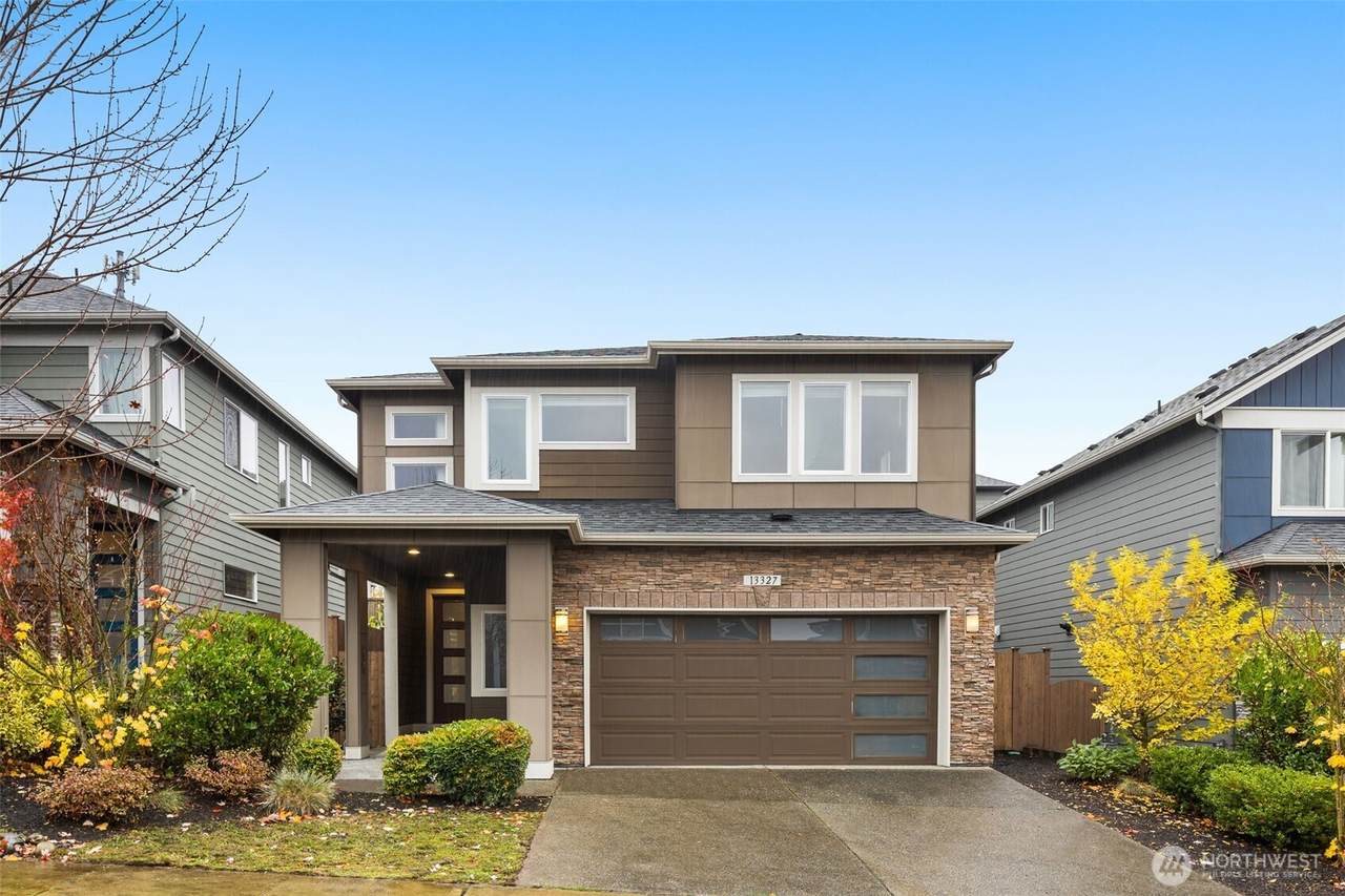 13327 188th Avenue - Photo 1